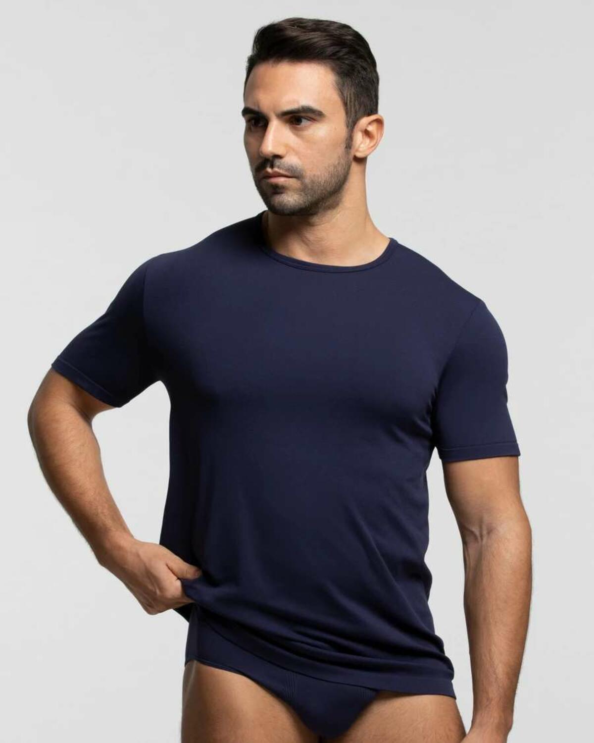 Microfibre men's T-shirt Seamless Pompea 89540711 - CIAM