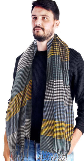 Men&#39;s scarf with fringes 66174 GianMarcoVenturi 
