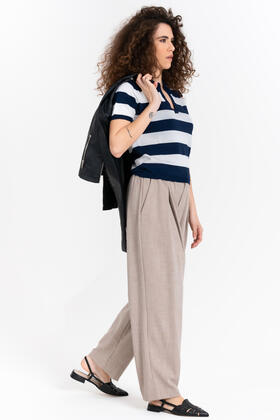 POLO &Agrave; MANCHES COURTES ET COL EN V FIORENZA AMADORI 26014 