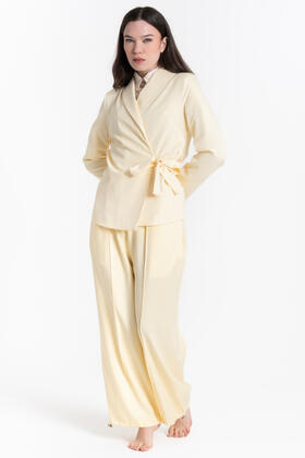 BLAZER A PORTAFOGLIO FIORENZA AMADORI 570851
&nbsp; 