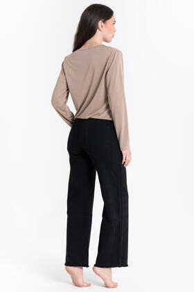 JEANS A PALAZZO FIORENZA AMADORI 983-1&nbsp;
&nbsp; 