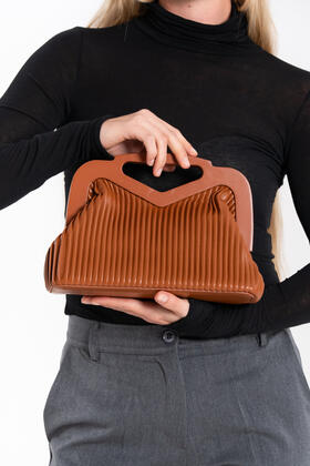 BORSA PLISSETTATA FIORENZA AMADORI FF27334
 