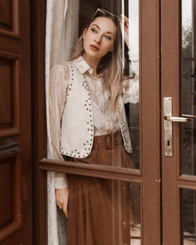 GILET DAINETTO CON BORCHIE FIORENZA AMADORI 27515
&nbsp; 