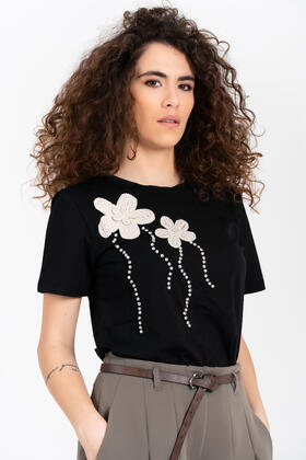 T-SHIRT CON APPLICAZIONI FIORENZA AMADORI JK58011 