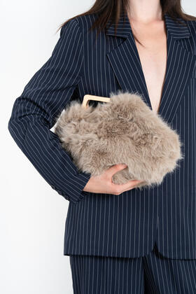 POCHETTE IN PELO CON MANICO FIORENZA AMADORI FF27437 