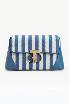 BORSA A SPALLA FIORENZA AMADORI CE240&nbsp;
&nbsp; 