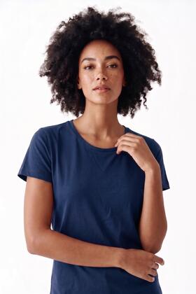 T-SHIRT BASICA GIROCOLLO BSW050FA FIORENZA AMADORI
&nbsp; 