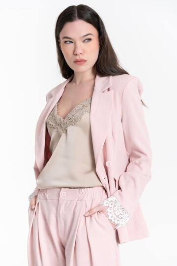 TOP IN RASO CON PIZZO E SPALLINA STRETTA FIORENZA AMADORI MM357.880&nbsp;