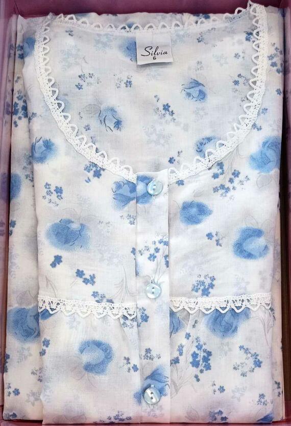 Women's short-sleeved cotton Baptist nightdress Silvia 1018
