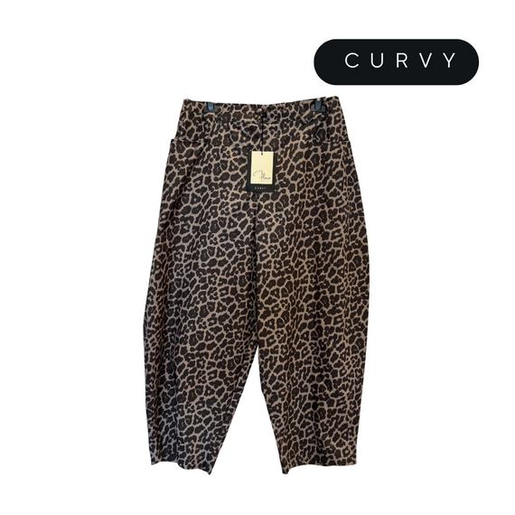 PANTALONE DONNA OVER FLORA CURVY 260238
&nbsp;