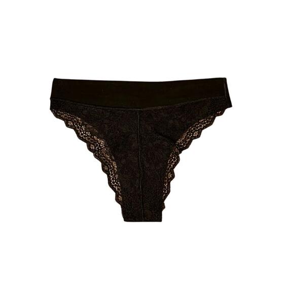 Laser cut women's Brazilian briefs with lace Jadea 8015