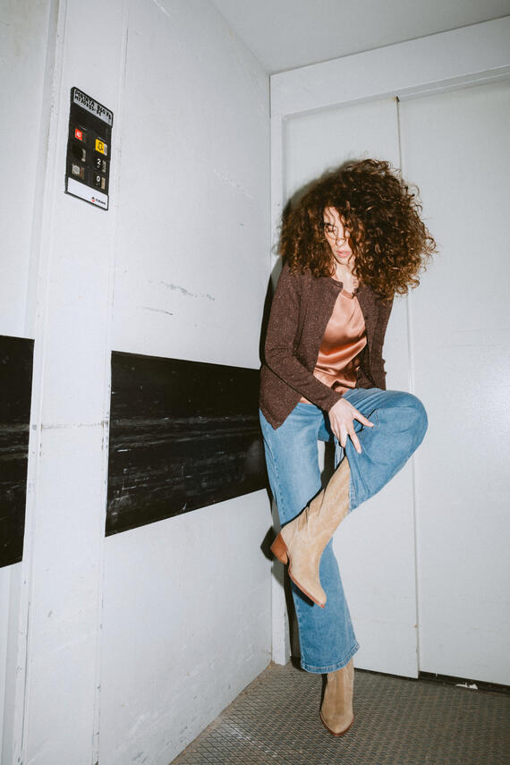 STIVALE ALTO TEXANO IN SUEDE FIORENZA AMADORI TX104