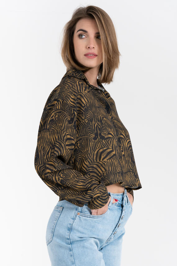 CAMICIA CROP ANIMALIER FIORENZA AMADORI FM261256
&nbsp;