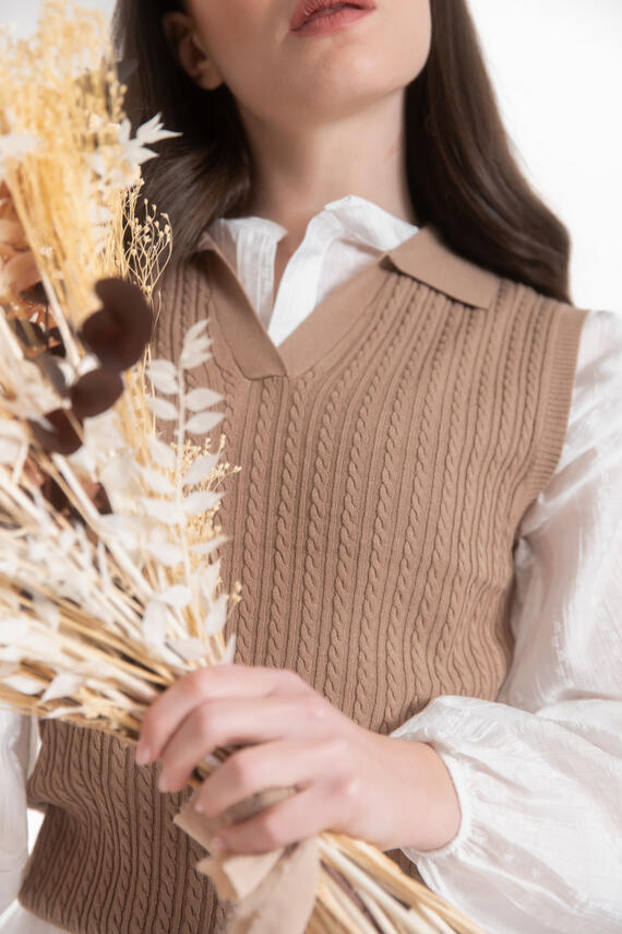 POLO IN MAGLIA A TRECCE FIORENZA AMADORI GG-33790
&nbsp;