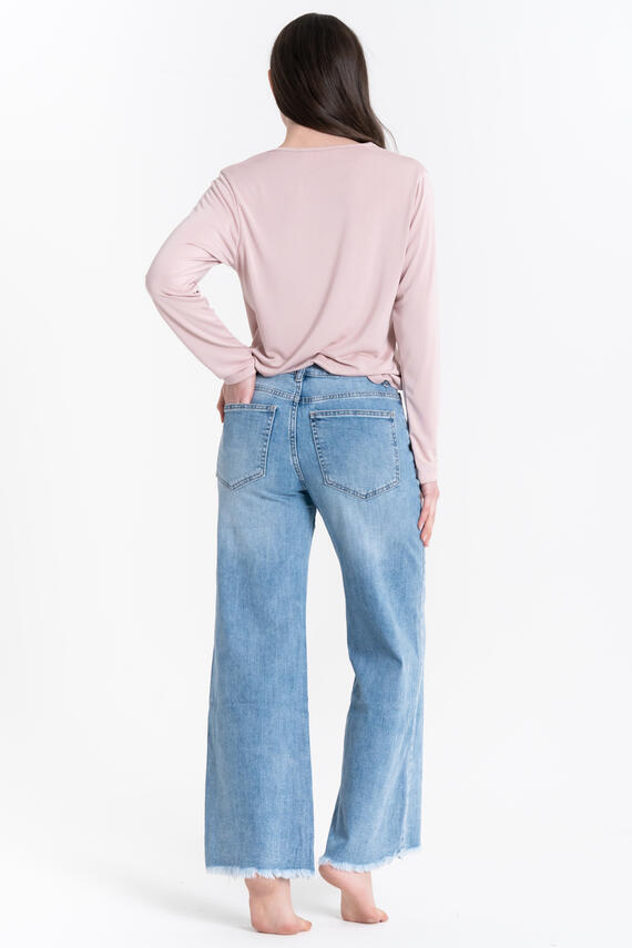 JEANS A PALAZZO FIORENZA AMADORI SJ1706
&nbsp;