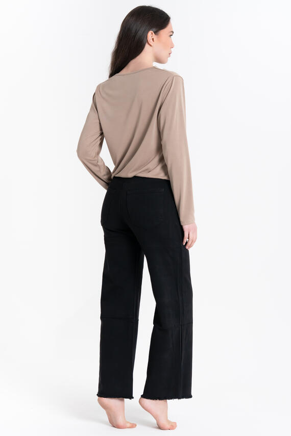 JEANS A PALAZZO FIORENZA AMADORI 983-1&nbsp;
&nbsp;