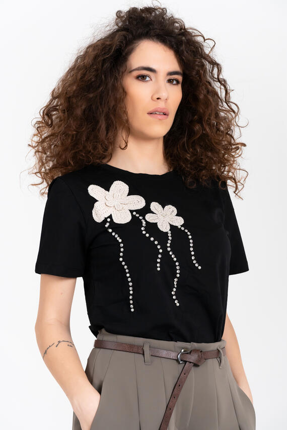 T-SHIRT CON APPLICAZIONI FIORENZA AMADORI JK58011