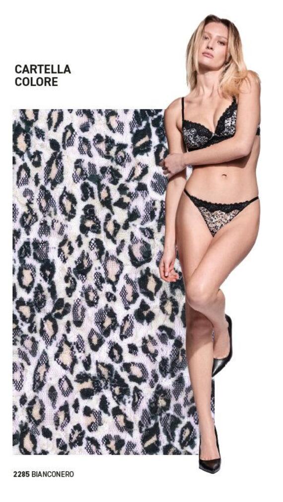 Completo donna con triangolo imbottito in pizzo animalier e tanga Infiore Feline FLN052651