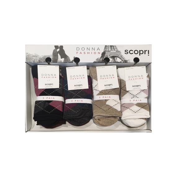 Women's short socks in warm stretch cotton with a pattern. Discover Claudine.