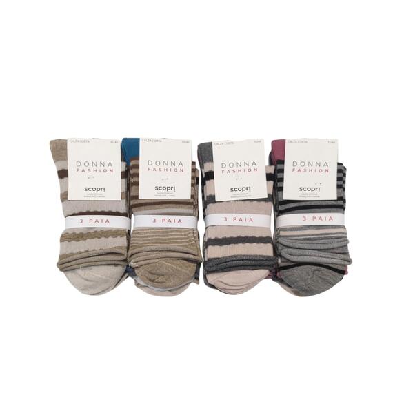 Women's loose-fitting short socks in warm stretch cotton. Discover Marlena.