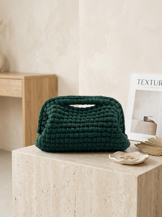 BORSA CROCHET ARTIGIANALE FIORENZA AMADORI ESSENZA&nbsp;
&nbsp;