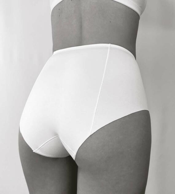 Gios Jodie modeling cotton girdle for women